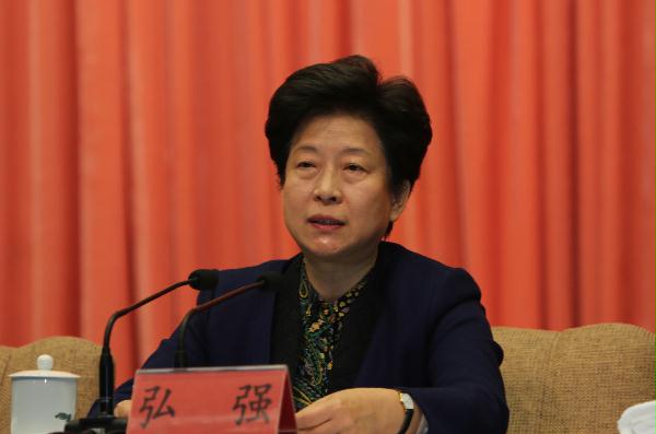 省委常委、省纪委书记弘强在十二届江苏省纪委第六次全...