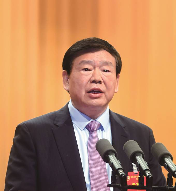 娄勤俭:携手奋进现代化新征程